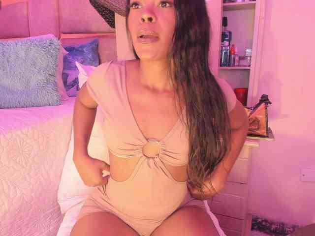 laylacarteer webcam