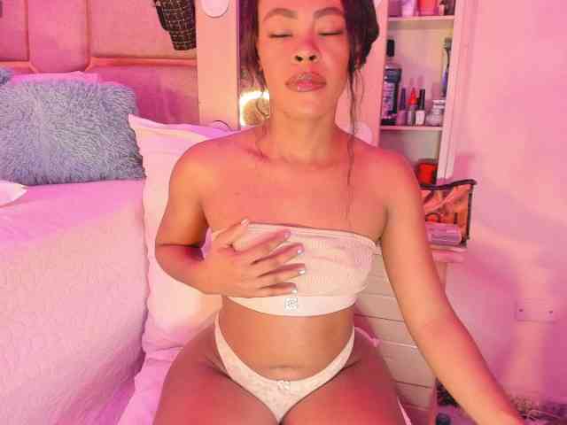 laylacarteer webcam