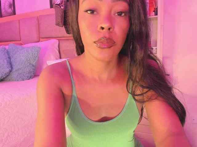 laylacarteer webcam