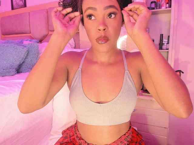 laylacarteer webcam
