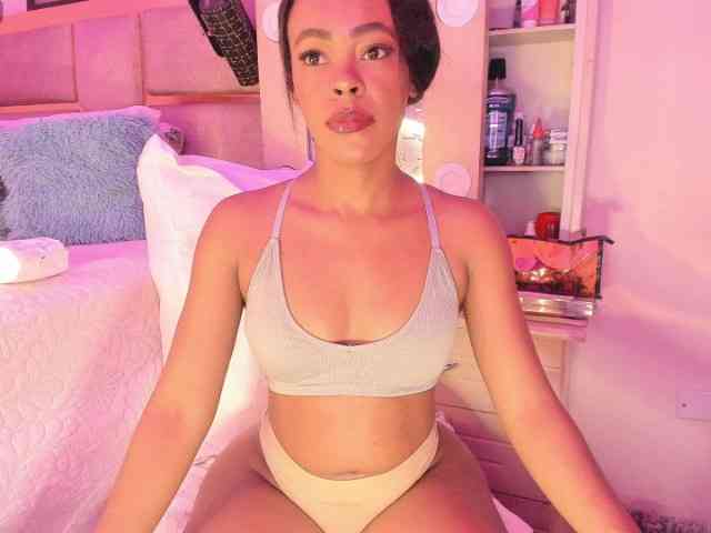 laylacarteer webcam