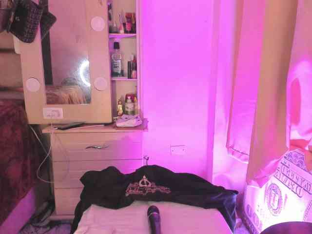 laylacarteer webcam
