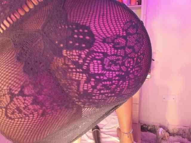 laylacarteer webcam