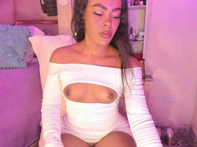 laylacarteer webcam