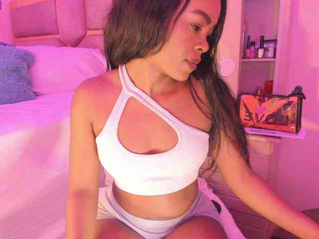 laylacarteer webcam