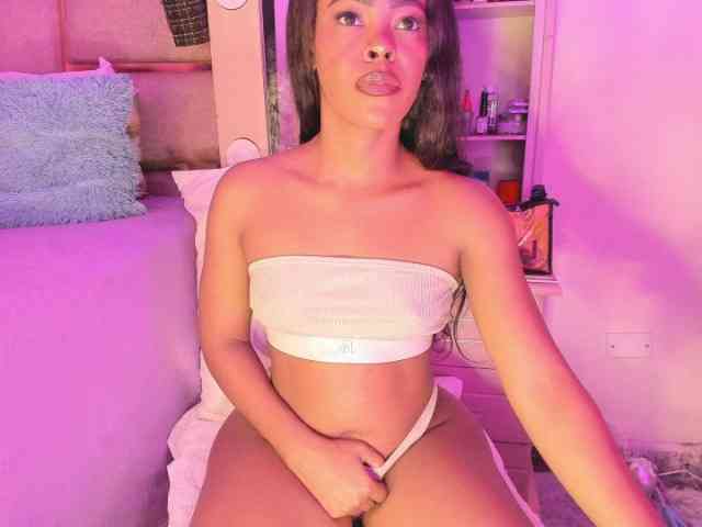 laylacarteer webcam