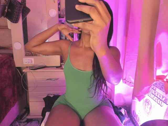laylacarteer webcam