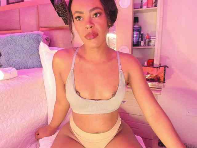 laylacarteer webcam