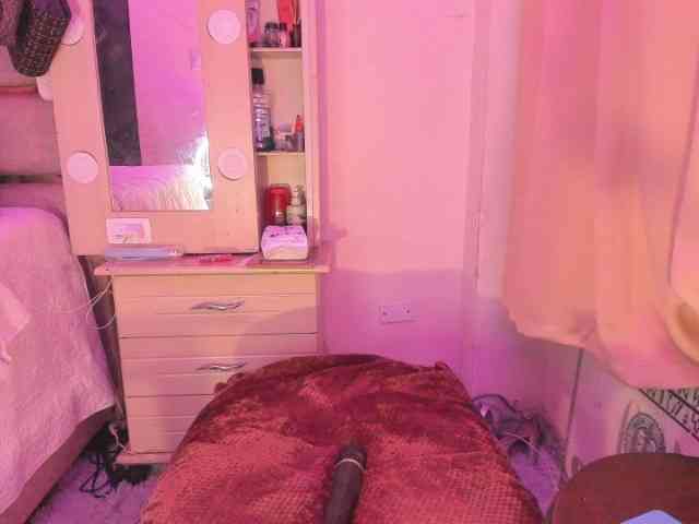 laylacarteer webcam