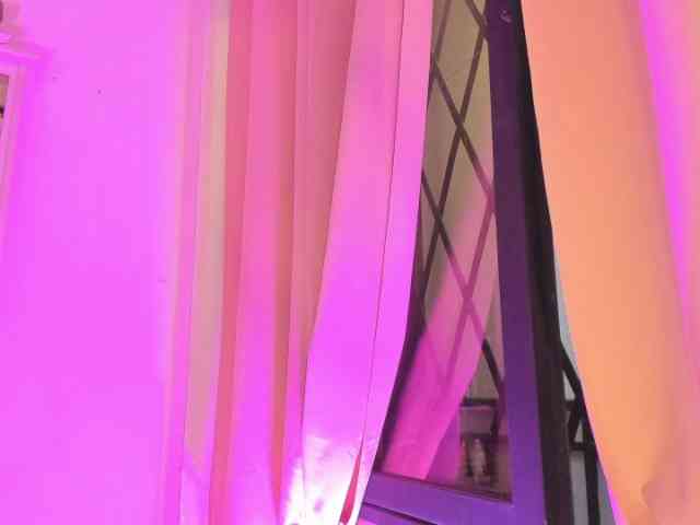 laylacarteer webcam