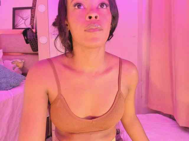 Laylacarteer webcam