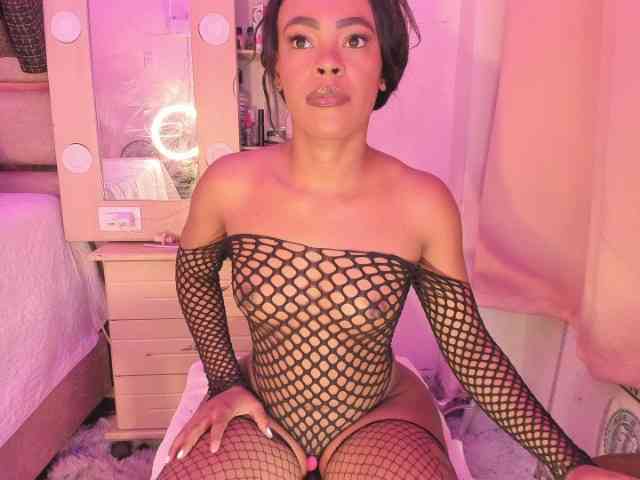 laylacarteer webcam