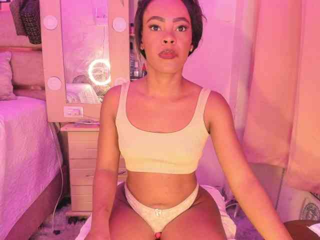 laylacarteer webcam