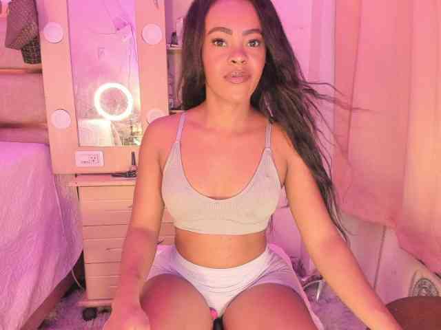 laylacarteer webcam