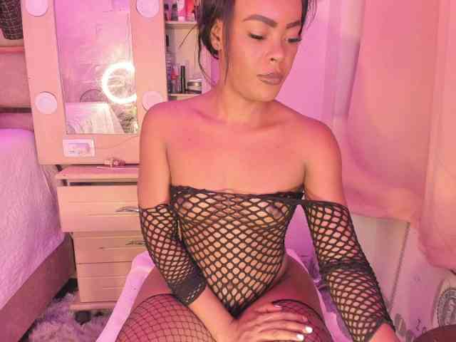 laylacarteer webcam