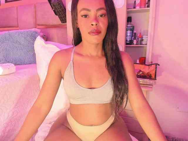 laylacarteer webcam