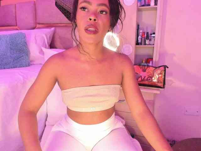 laylacarteer webcam