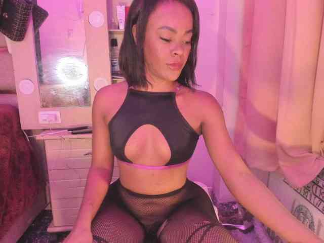 laylacarteer webcam