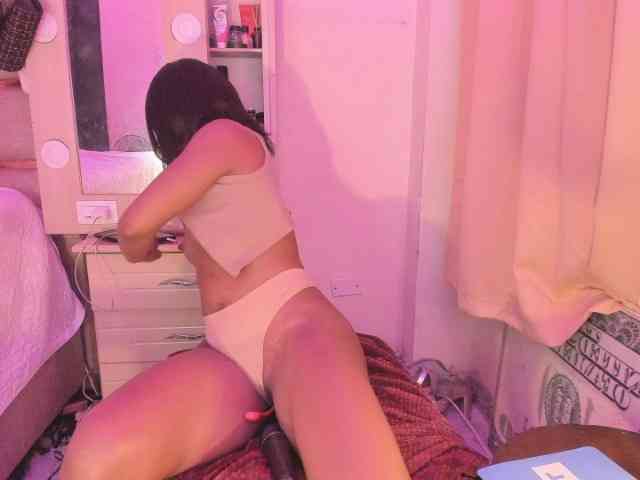 laylacarteer webcam