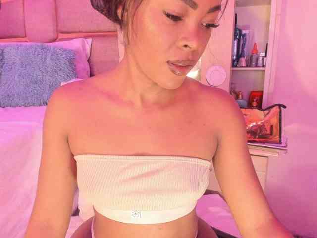 laylacarteer webcam