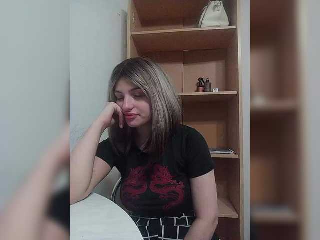 Sonyagasay live cam on BongaCams
