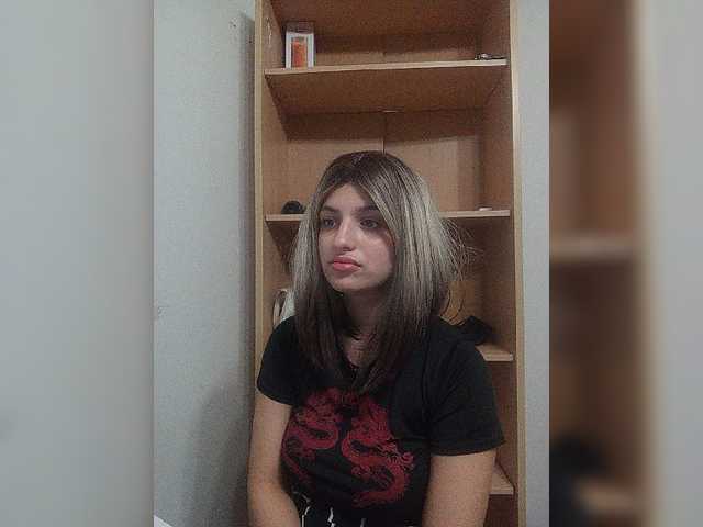 Sonyagasay live cam on BongaCams