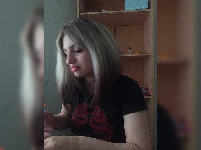 Sonyagasay live cam on BongaCams