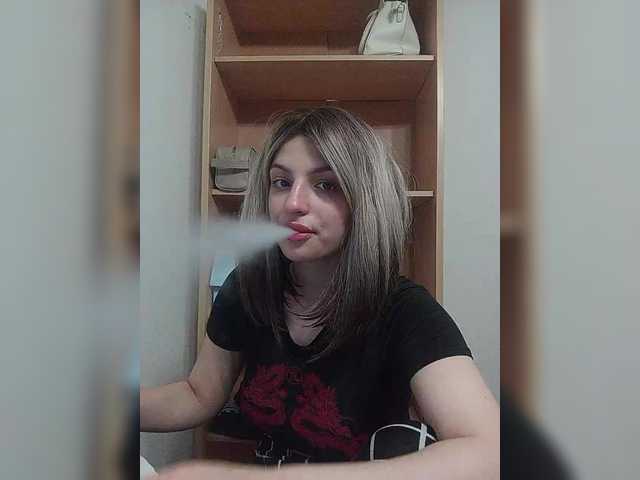 Sonyagasay live cam on BongaCams