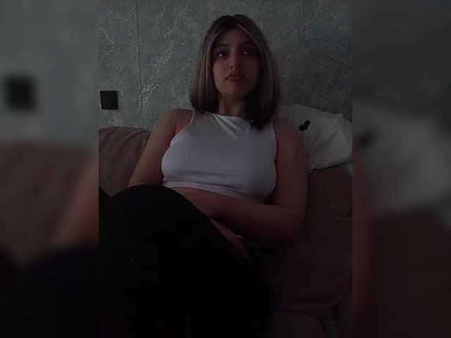 Sonyagasay live cam on BongaCams