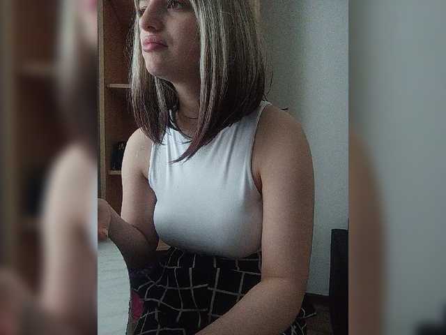 Sonyagasay live cam on BongaCams