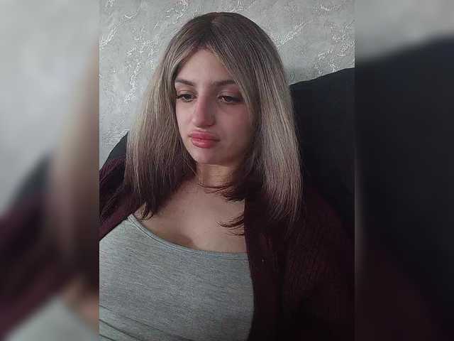Gjasjaajrssfju live cam preview