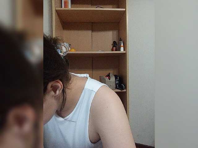 Sonyagasay live cam on BongaCams