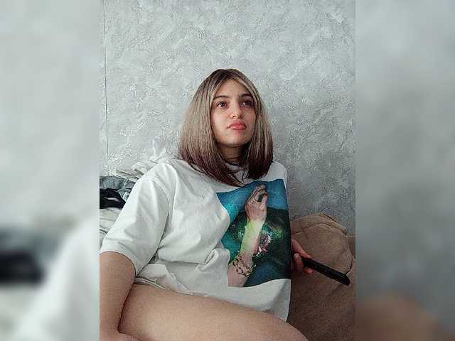 Sonyagasay live cam on BongaCams
