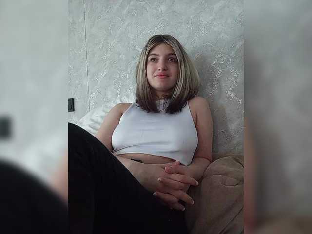 Sonyagasay live cam on BongaCams