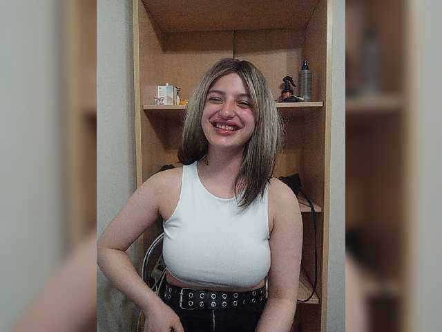 Sonyagasay live webcam show