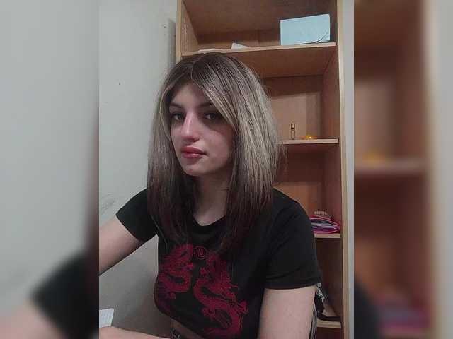 Sonyagasay live cam on BongaCams