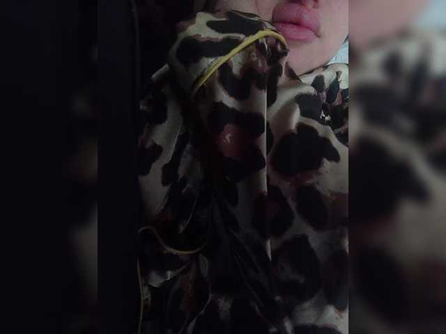 Sonyagasay live cam on BongaCams