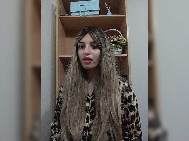 Sonyagasay, live now on BongaCams