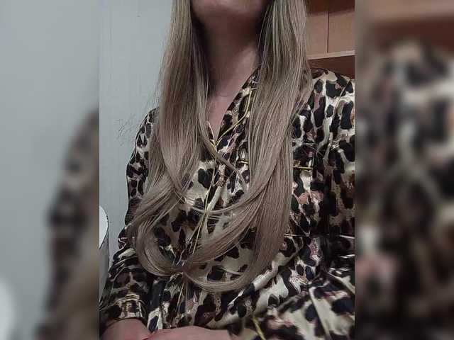 Gjasjaajrssfju — live female cam