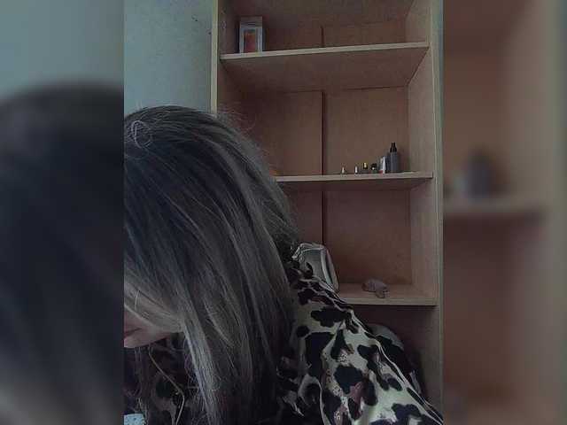 Sonyagasay live cam on BongaCams