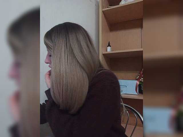 Sonyagasay live cam on BongaCams