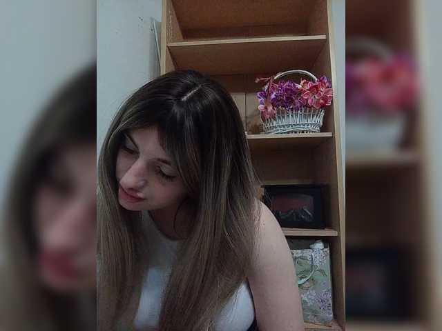 Sonyagasay live cam on BongaCams