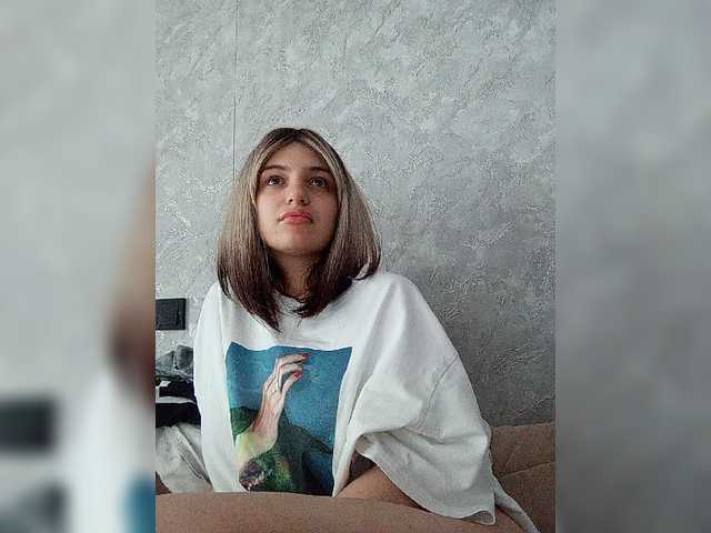 Sonyagasay live cam on BongaCams