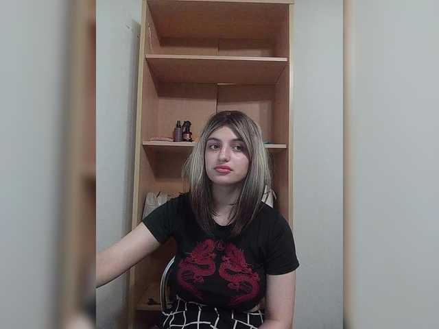 Sonyagasay live cam on BongaCams