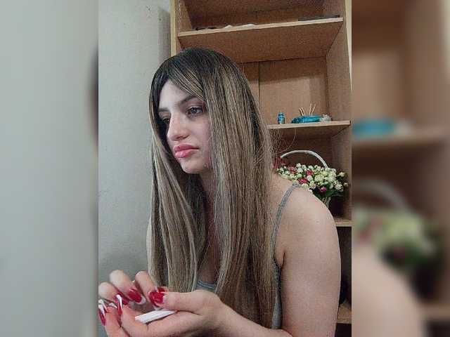 Sonyagasay live cam on BongaCams