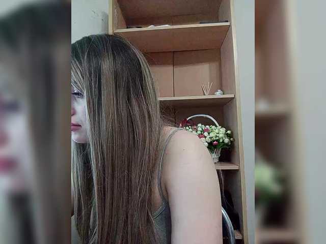 Sonyagasay live cam on BongaCams