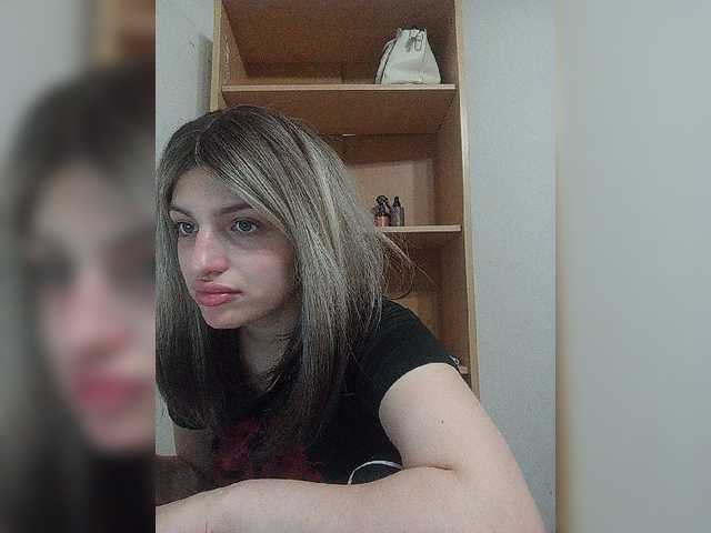 Sonyagasay live cam on BongaCams