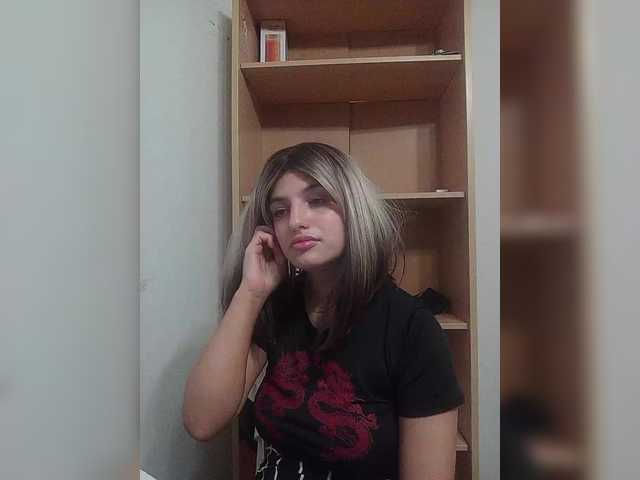 Sonyagasay live cam on UnifiedCams