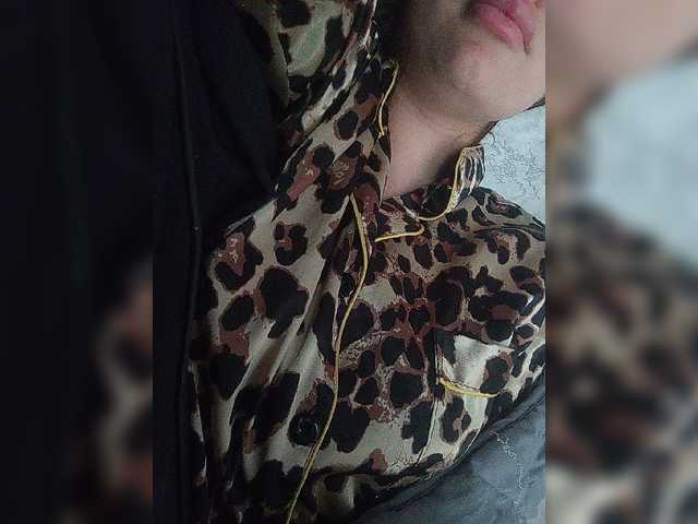 Sonyagasay live cam on BongaCams