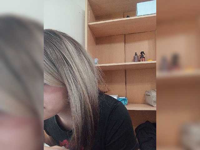 Sonyagasay live cam on BongaCams